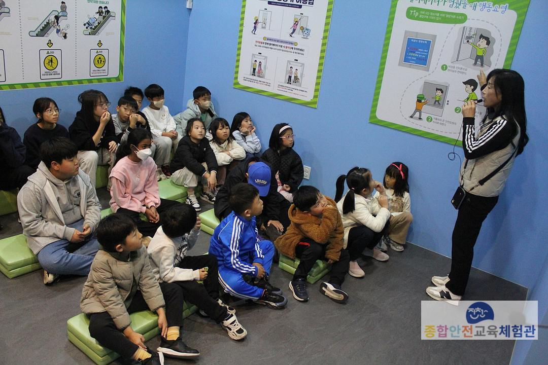 IMG_0102_-_복사본.jpg