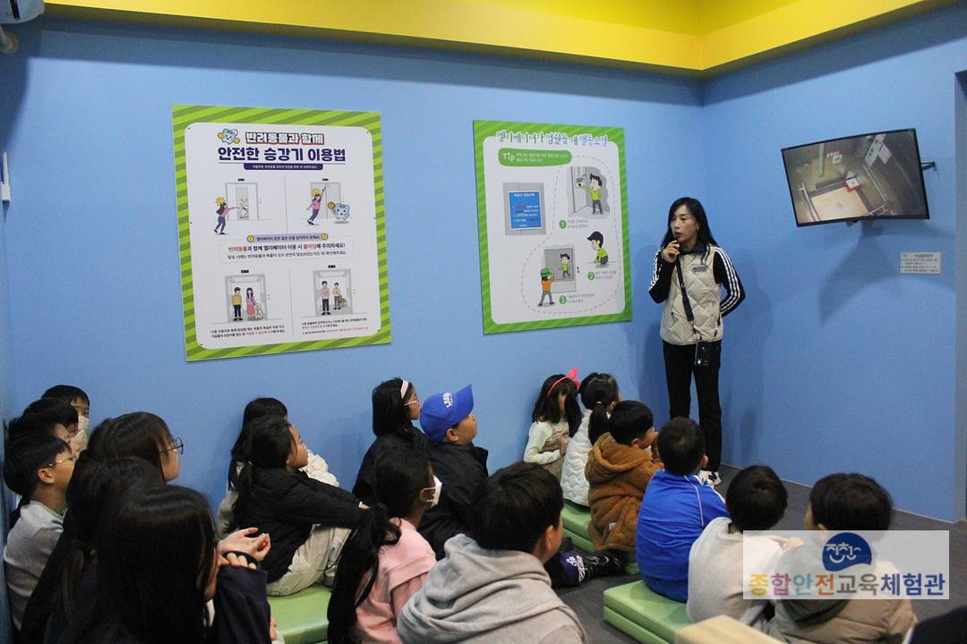 IMG_0100_-_복사본.jpg