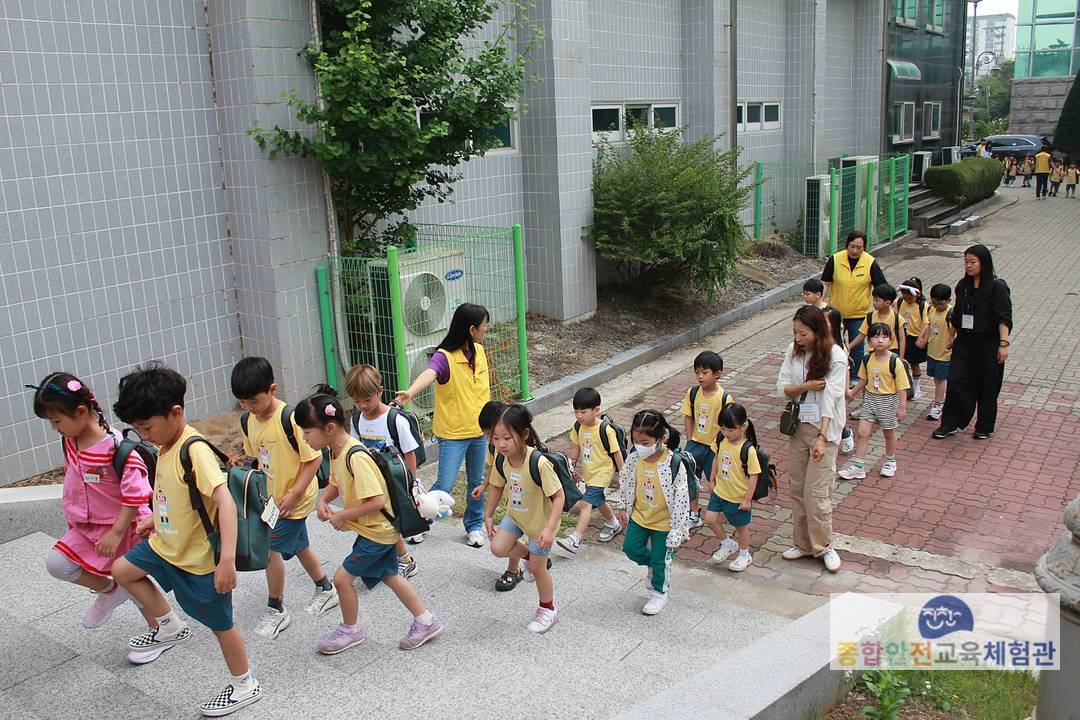 IMG_0003_-_복사본.jpg